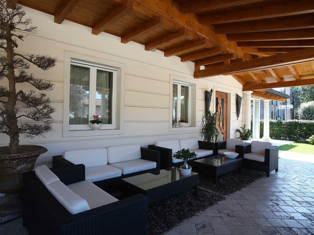 Le Muse Hotel San Bonifacio Dış mekan fotoğraf