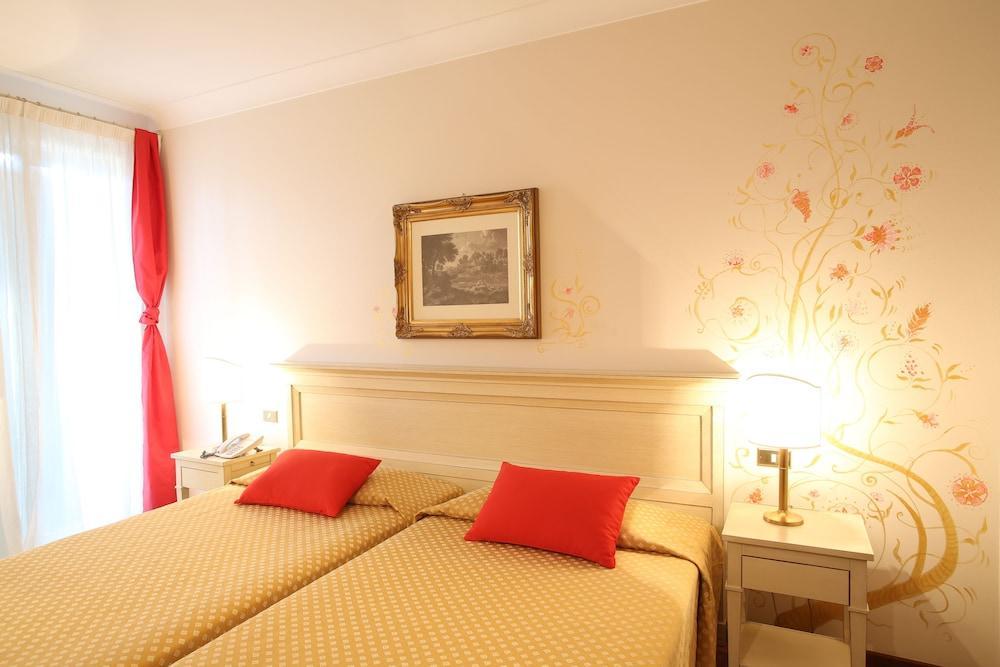 Le Muse Hotel San Bonifacio Dış mekan fotoğraf